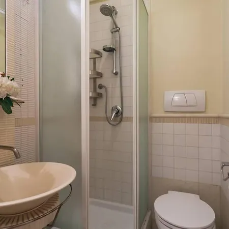 Borgo Pio - Quite And Spacious Apartament *