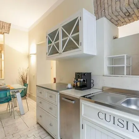 Borgo Pio - Quite And Spacious Rome