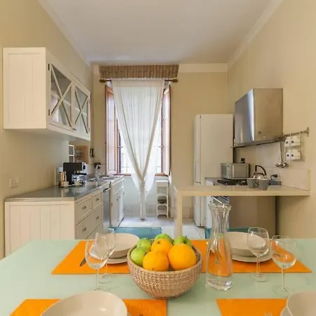 Borgo Pio - Quite And Spacious Rome